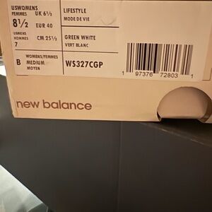 New Balance WS327CGP in Green and White